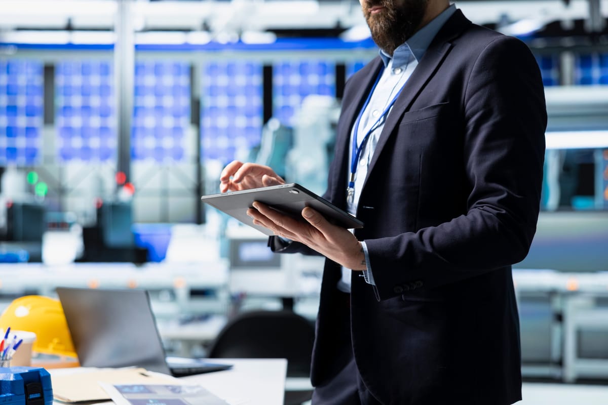 Your Real SLA Killer Isn’t First Response Time. It’s Reopens.